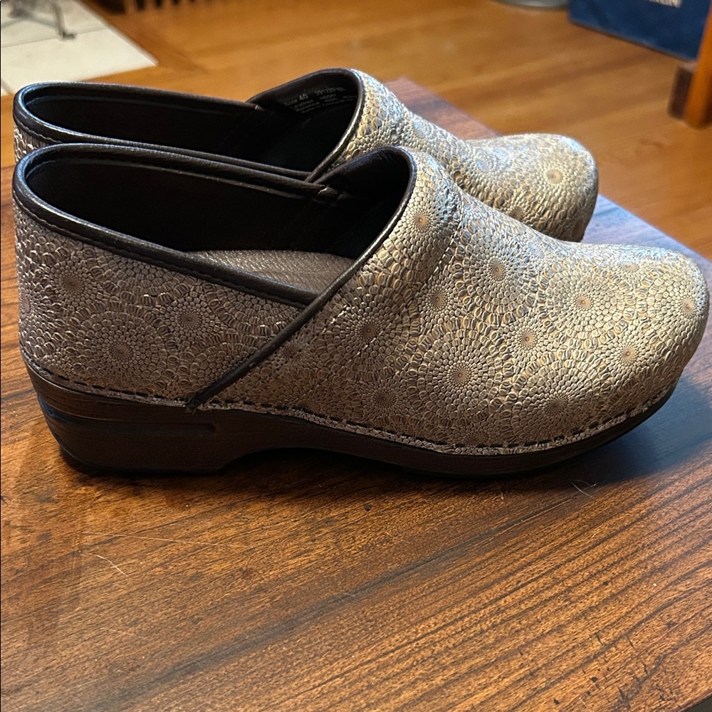 Dansko Textured Brown Mules